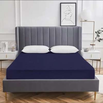 Waterproof bed protector(Fits to both king and queen size)
