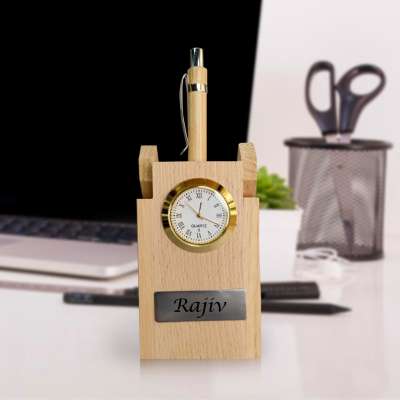 Personalised wooden pen holder with watch and pen