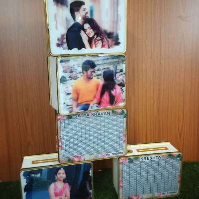 Money saving bank in UV print