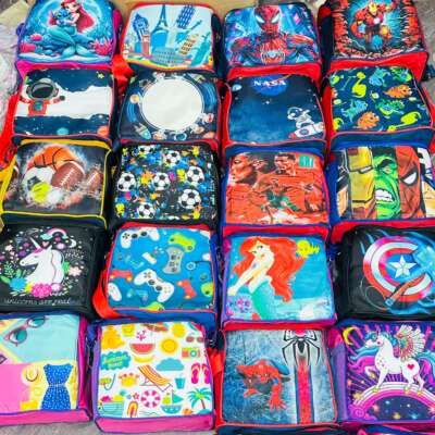 Insulated lunch bags