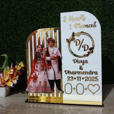 Thumb print photo frame