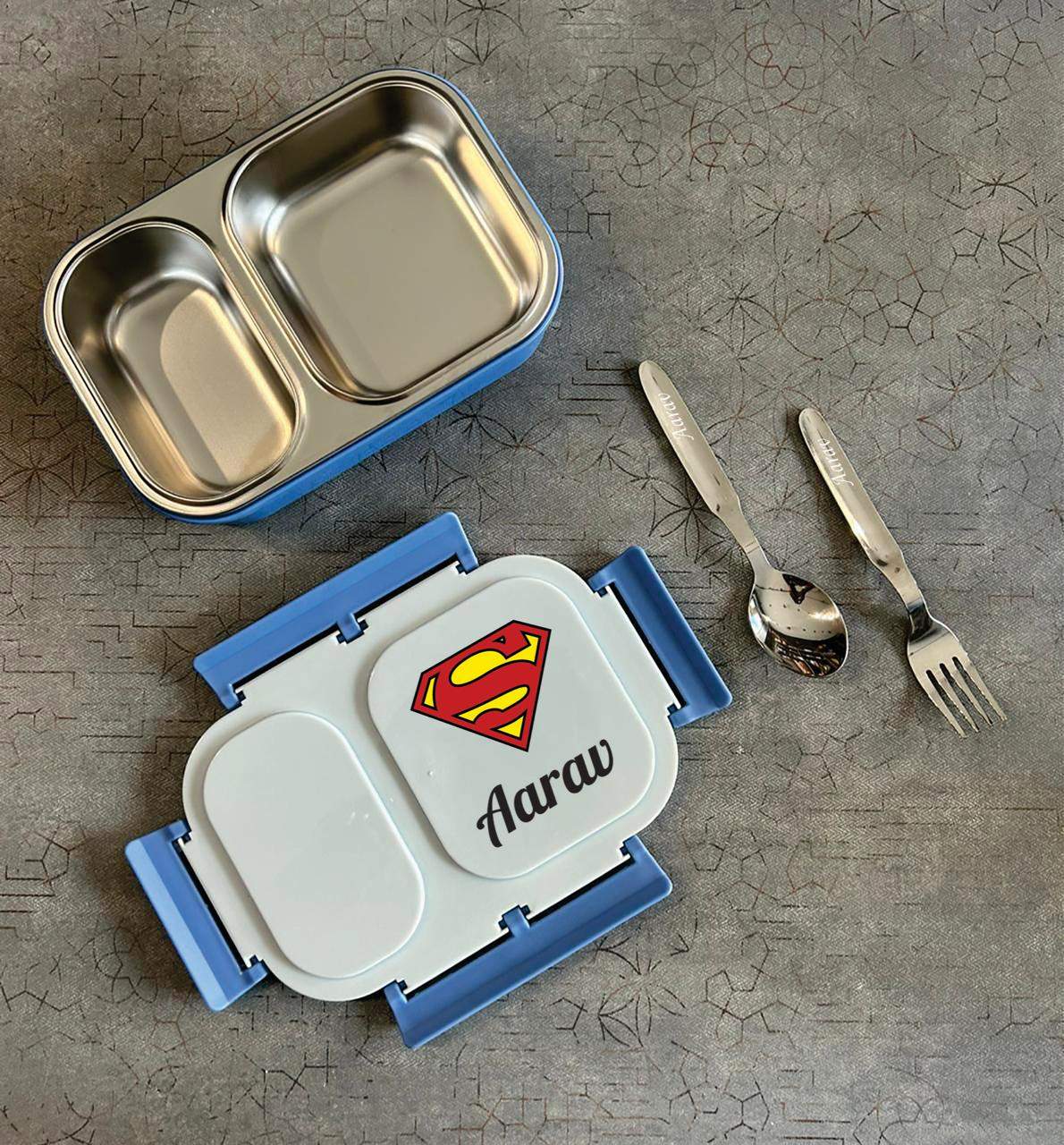 2 grid lunch boxes/lunch box