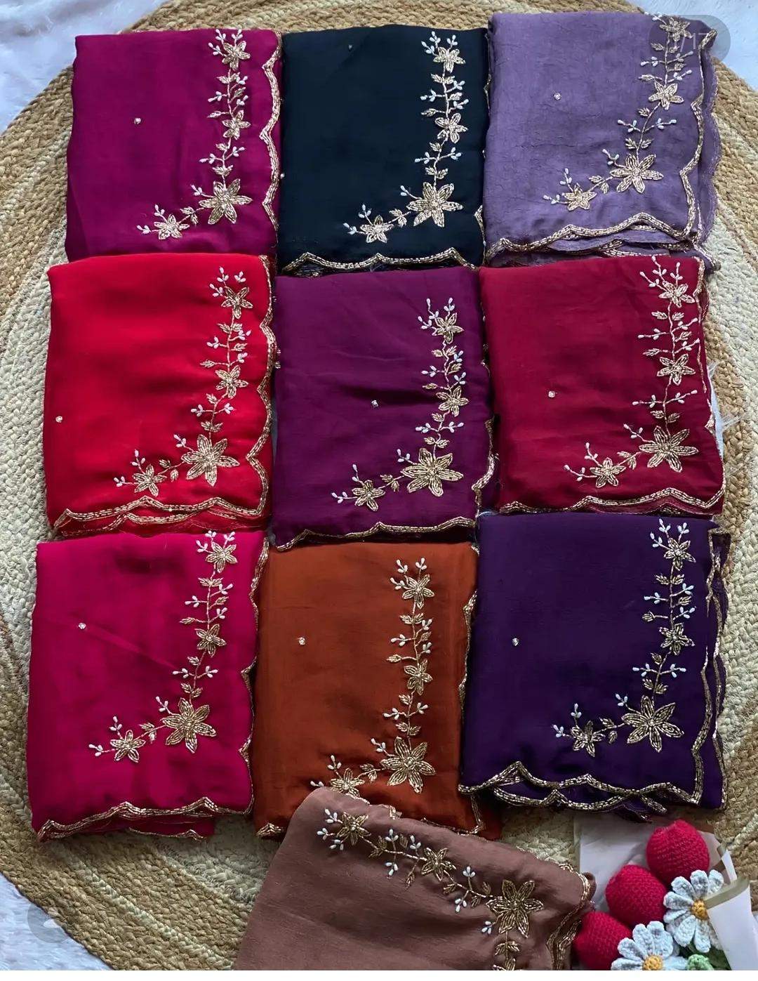 Rangoli :Crush saree