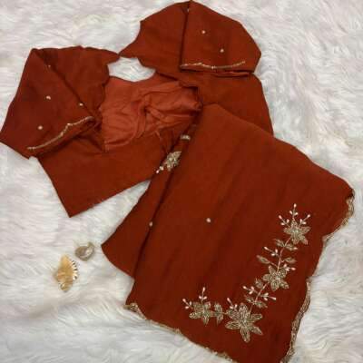 Rangoli :Crush saree