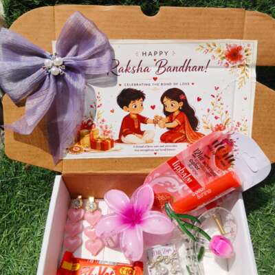 Girls hamper 1