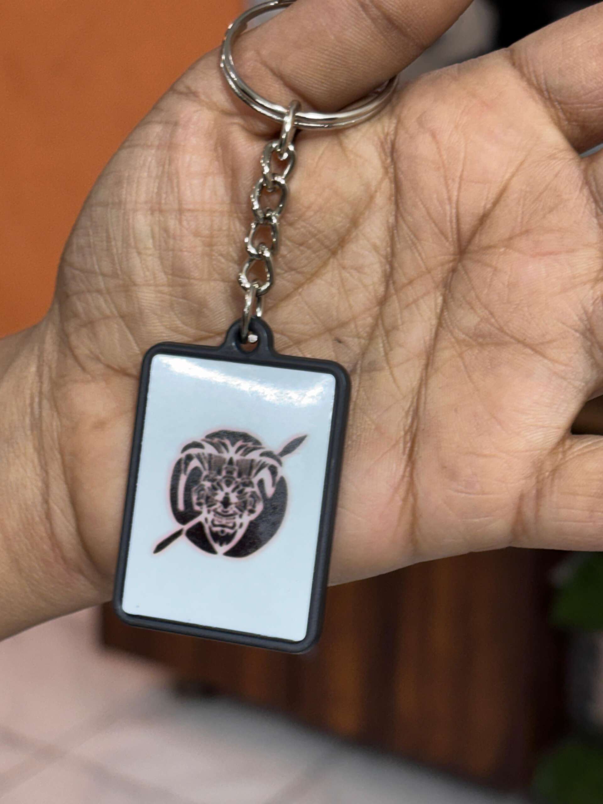 2 in 1 Keychain - Image 2